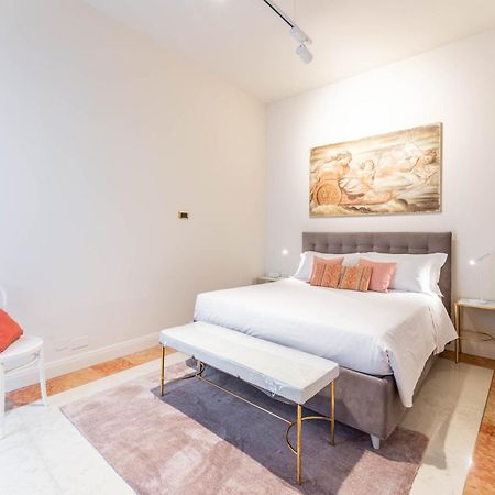 Palazzo Venier Apartment เวโรนา ภายนอก รูปภาพ