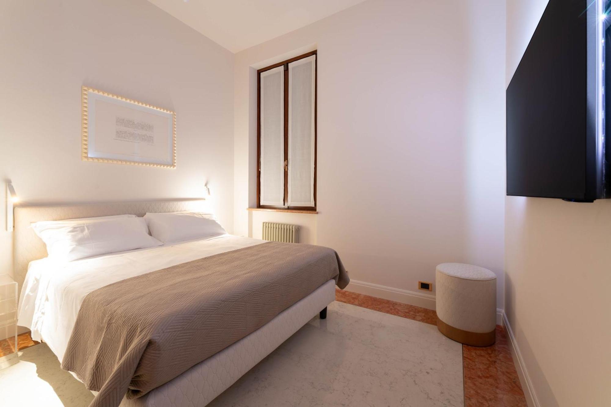 Palazzo Venier Apartment เวโรนา ภายนอก รูปภาพ