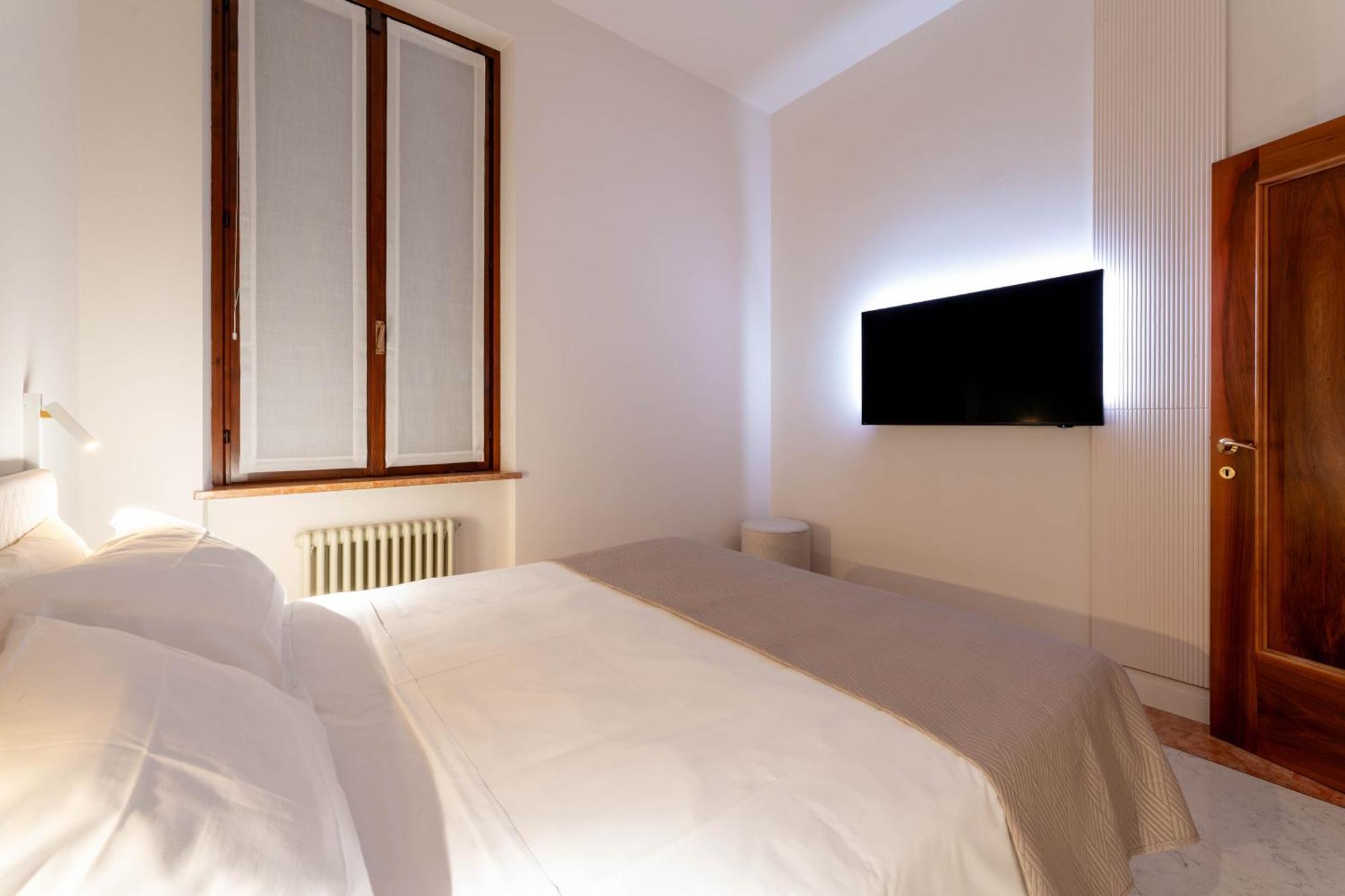 Palazzo Venier Apartment เวโรนา ภายนอก รูปภาพ