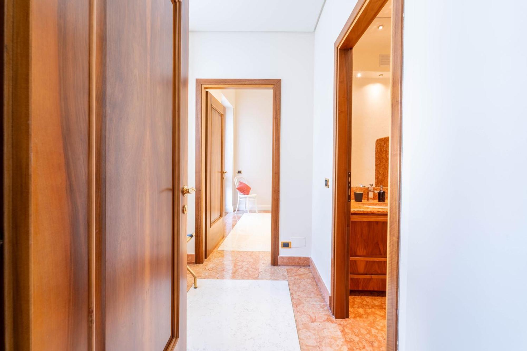 Palazzo Venier Apartment เวโรนา ภายนอก รูปภาพ